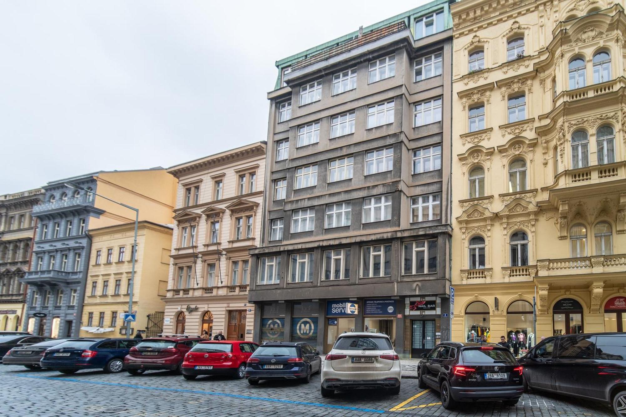 Sunny Central Apartment On Wenceslas Square By Easybnb Praga Esterno foto