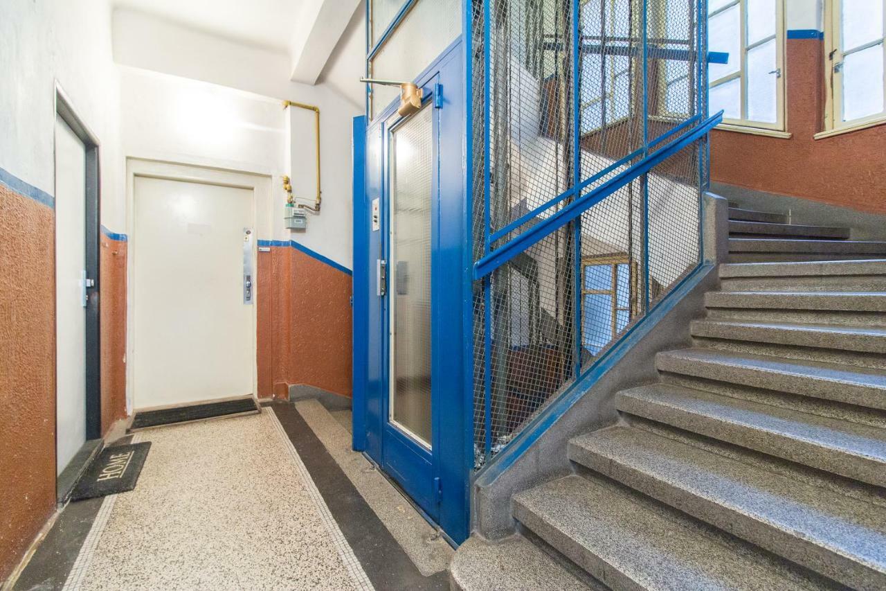 Sunny Central Apartment On Wenceslas Square By Easybnb Praga Esterno foto